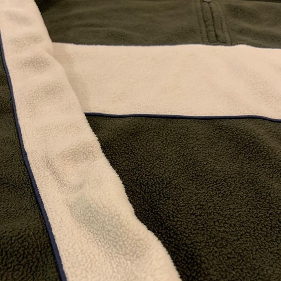 Army Green Fleece - Picture 4 of 6